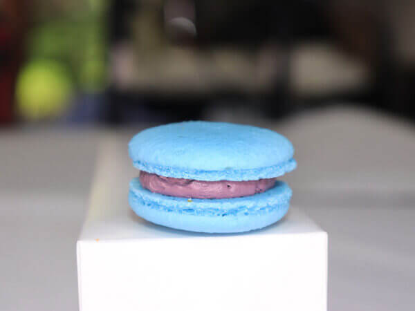 French Macaron</br> Blueberry Gift Box of 24 - Image 3